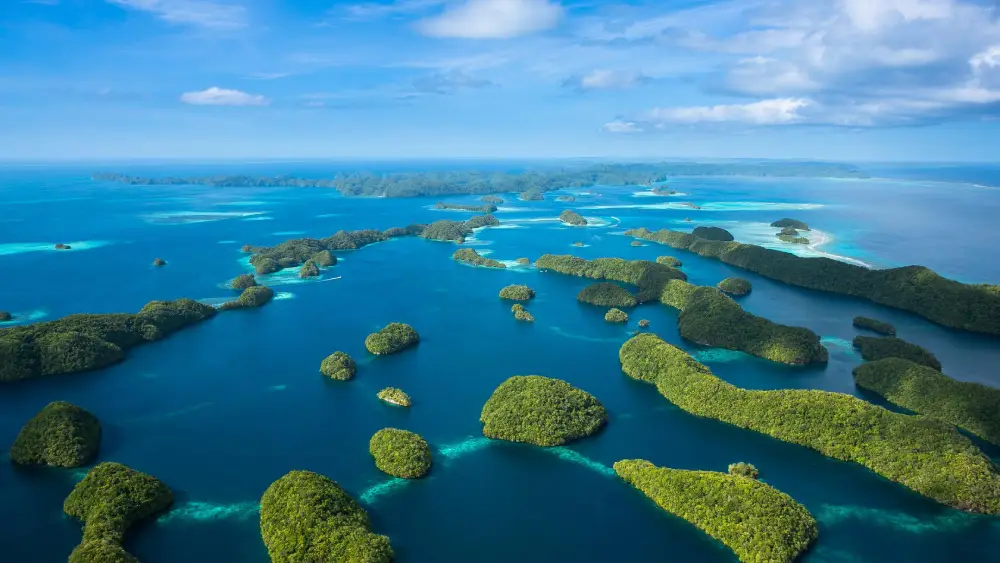 Palau Travel hitravelers.me